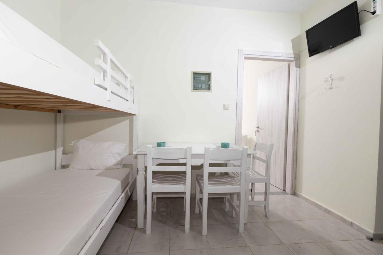 Appartamento Pansion Artemis Mavrovoúnion Esterno foto