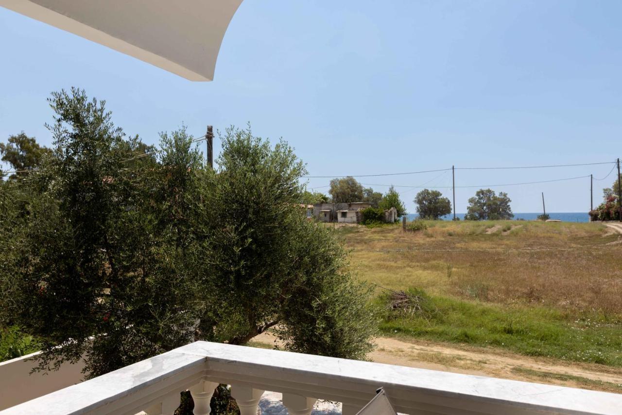 Appartamento Pansion Artemis Mavrovoúnion Esterno foto